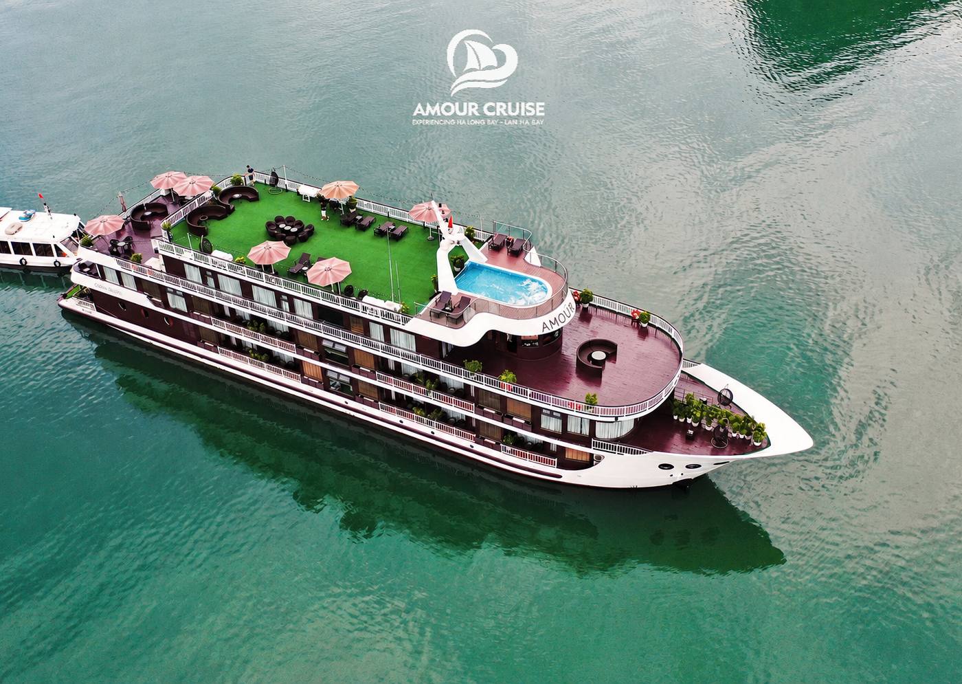Amour Cruise