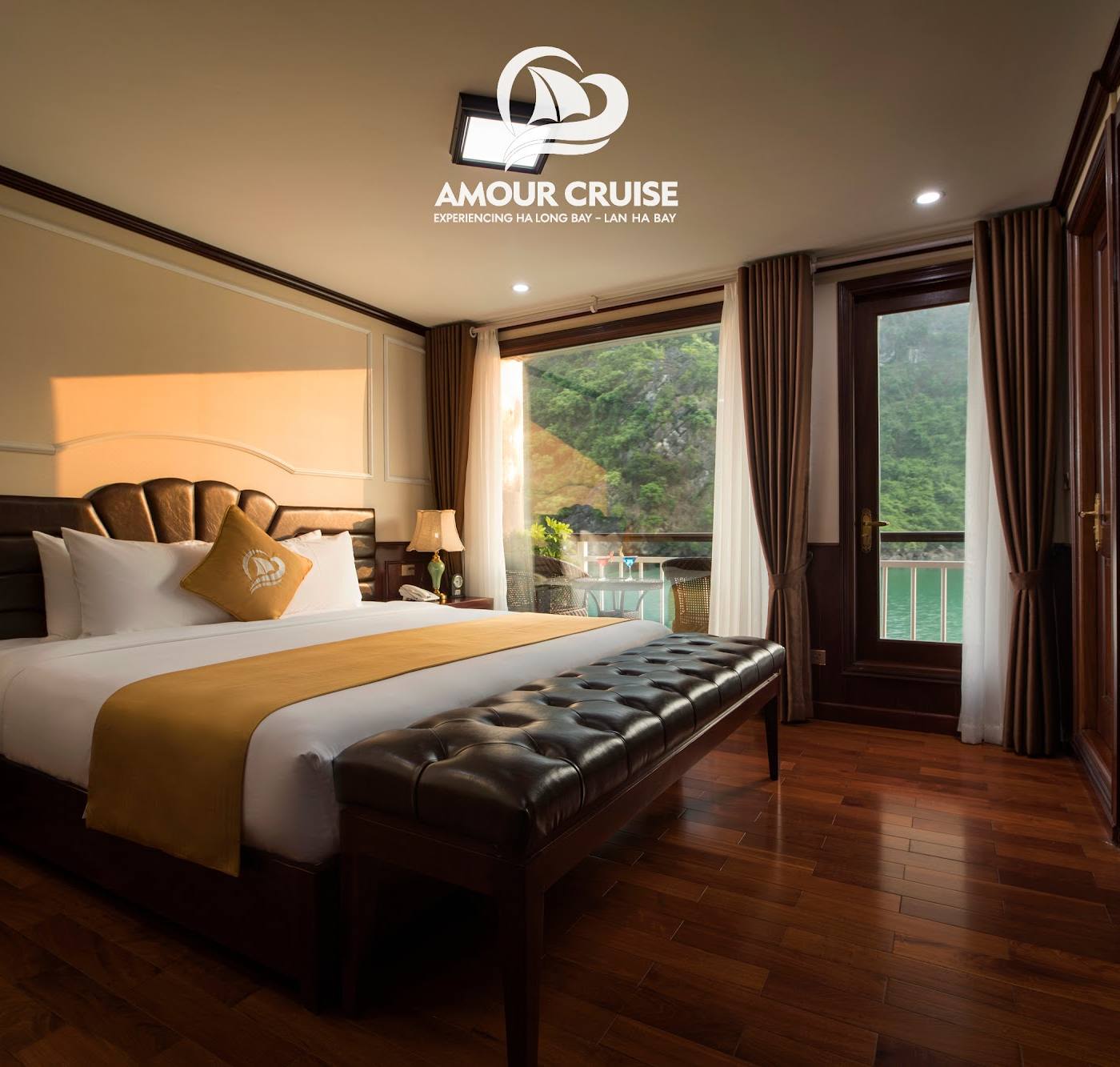 Amour Cruise
