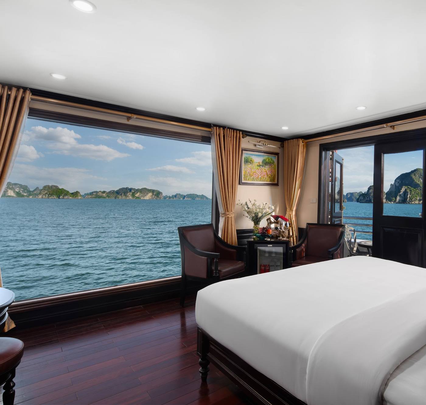 Athena Royal Cruise