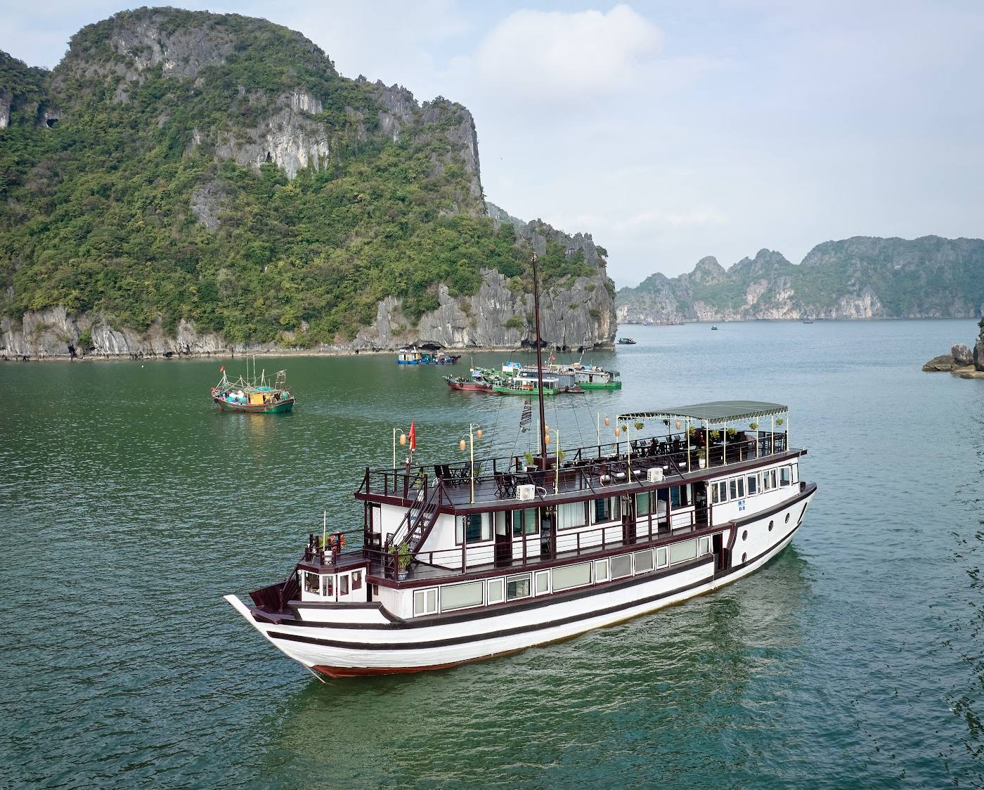 Garden Bay Legend Cruise
