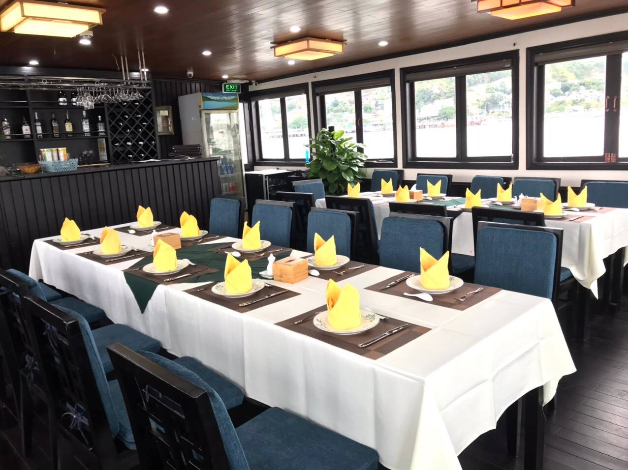 Garden Bay Legend Cruise