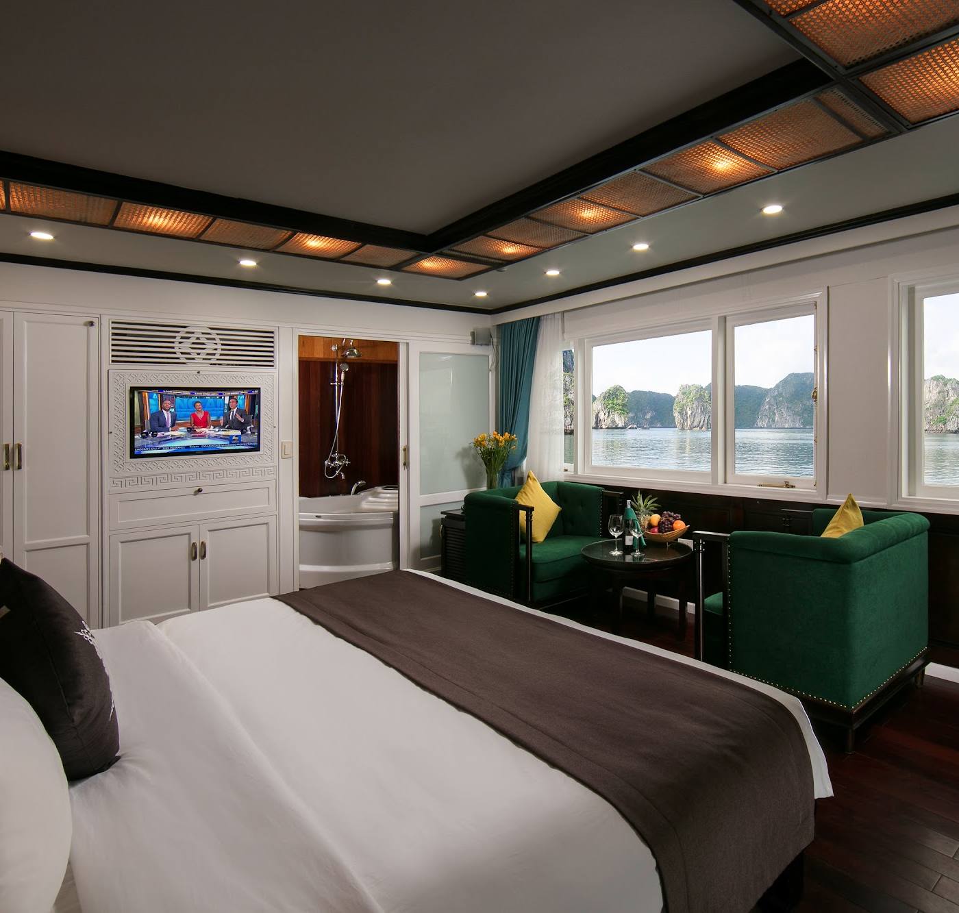 La Regina Royal Cruise