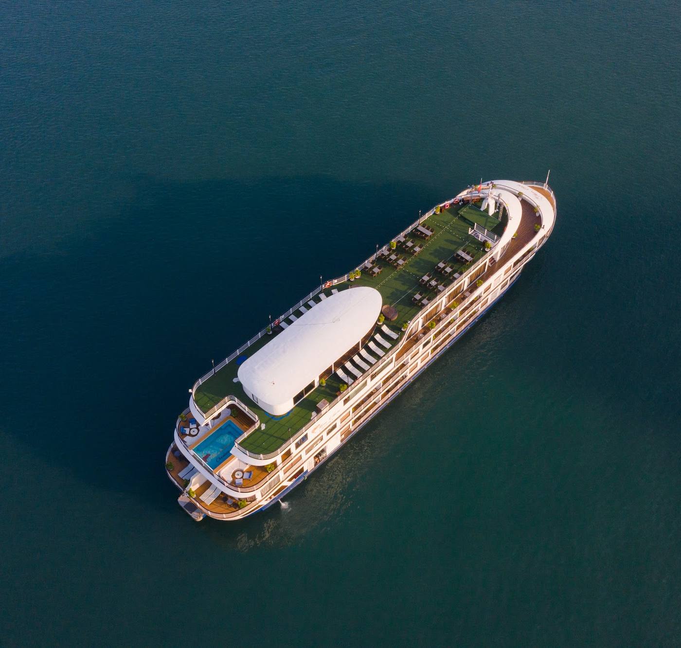 Mon Chéri Cruise