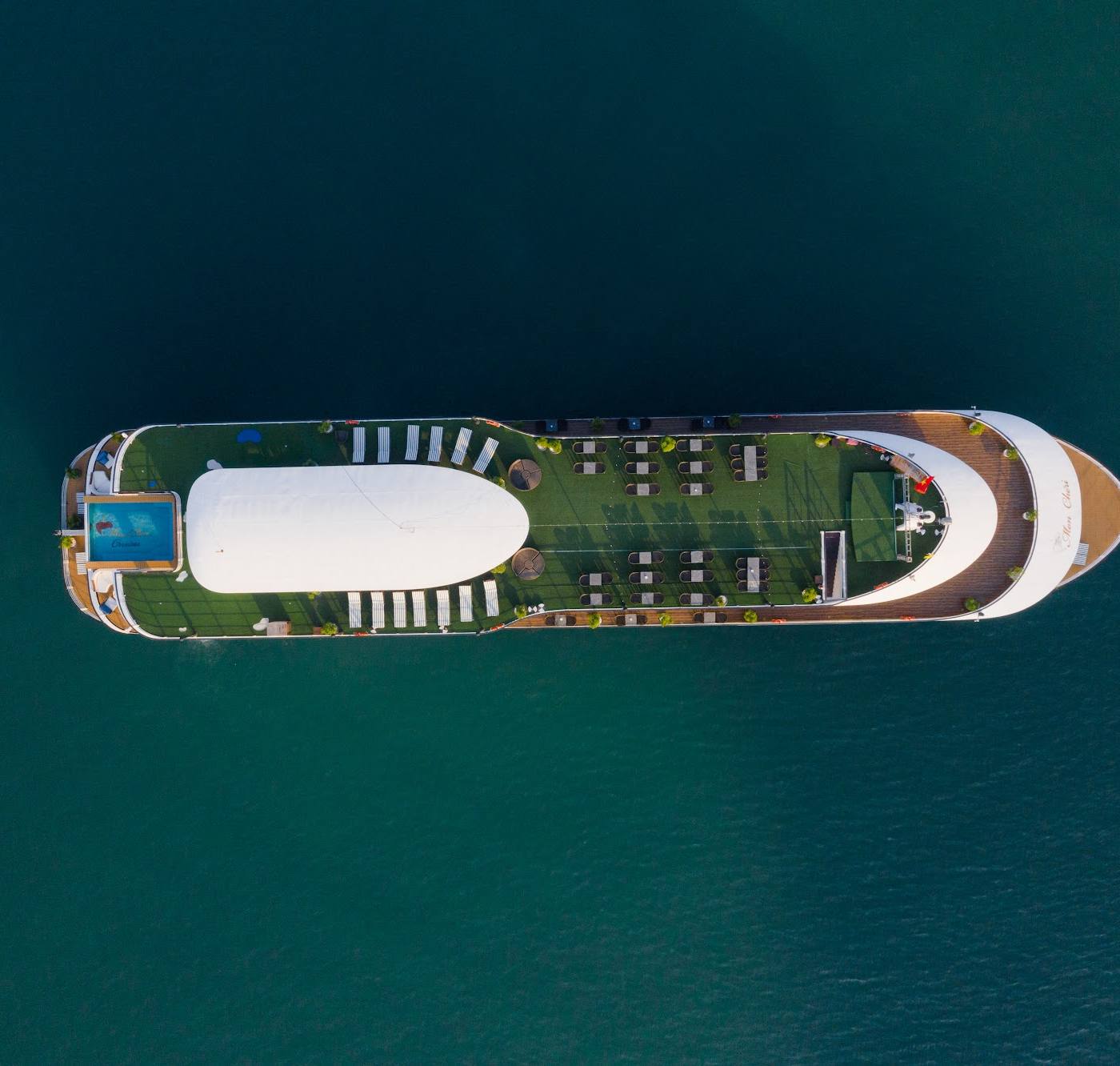 Mon Chéri Cruise