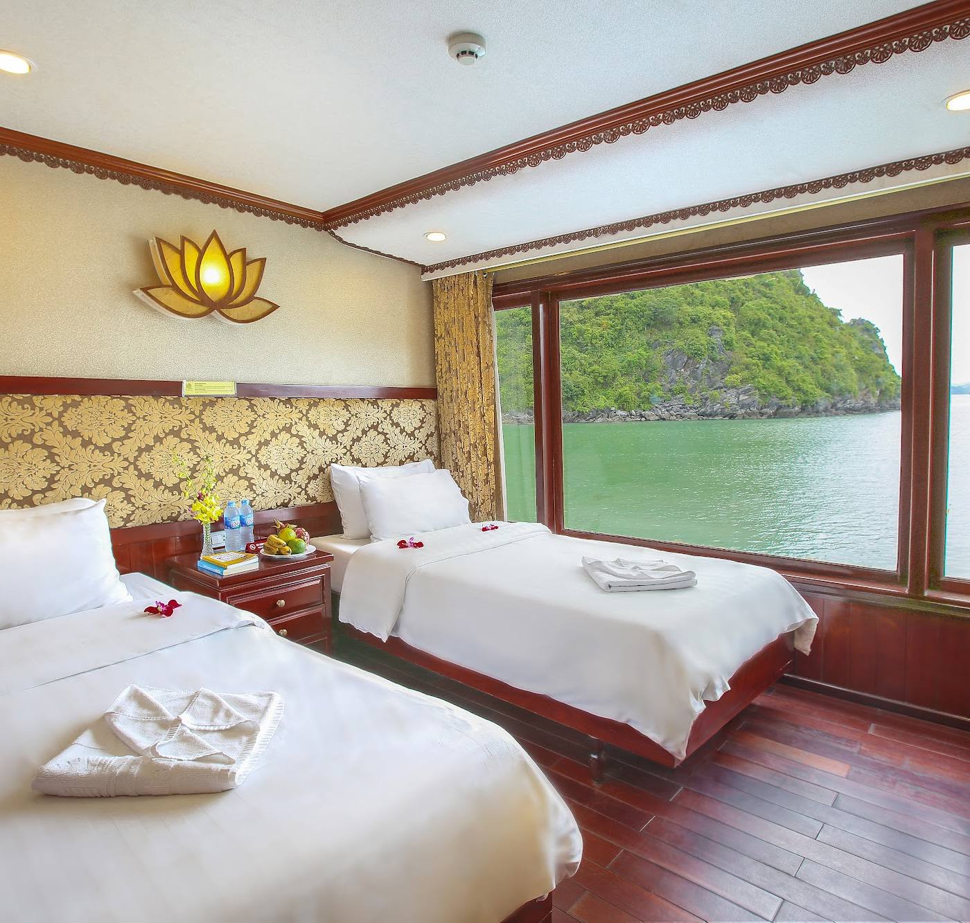 Oriental Sails Cruise