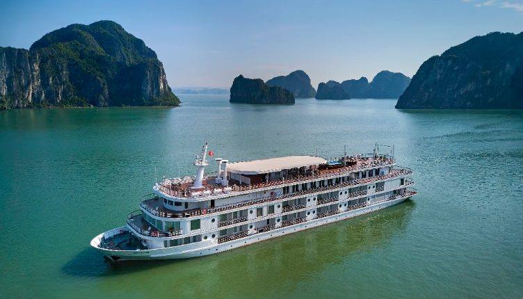 Paradise Legacy Cruise