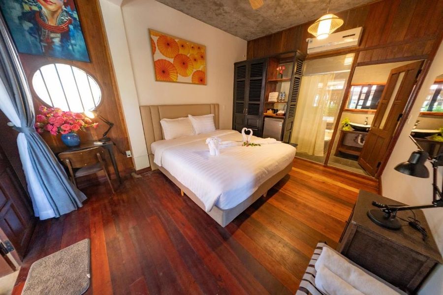Hoianbang Beach Front Villa - Deluxe Double Room