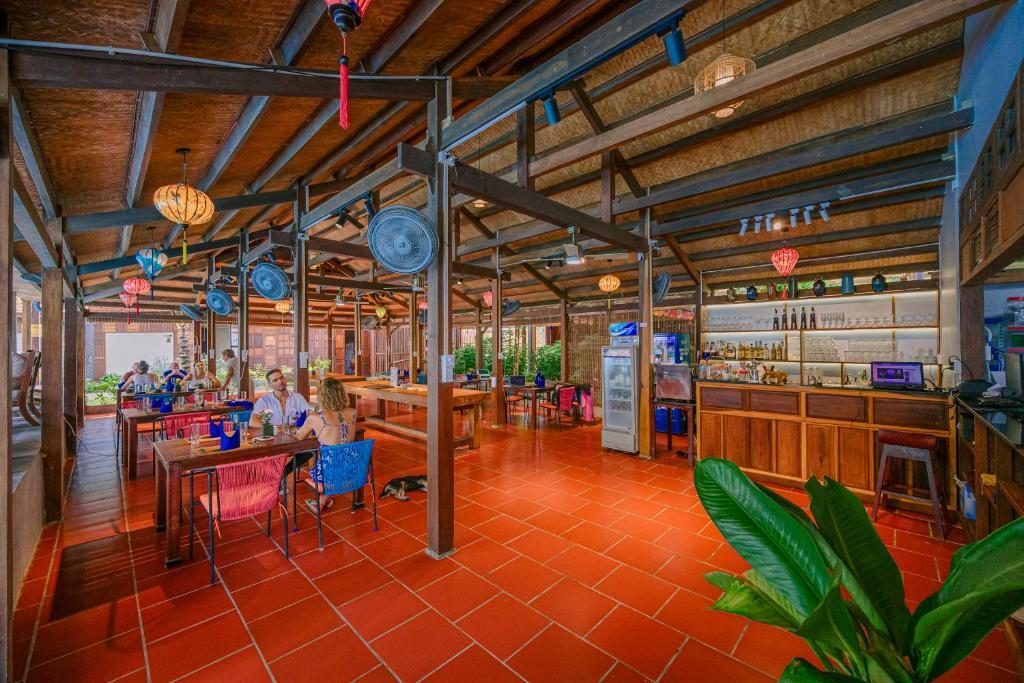 Hoianbang Beach Front Villa