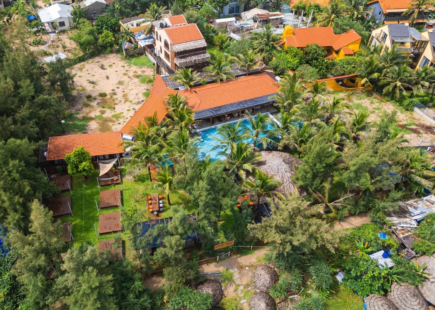 Hoianbang Beach Front Villa