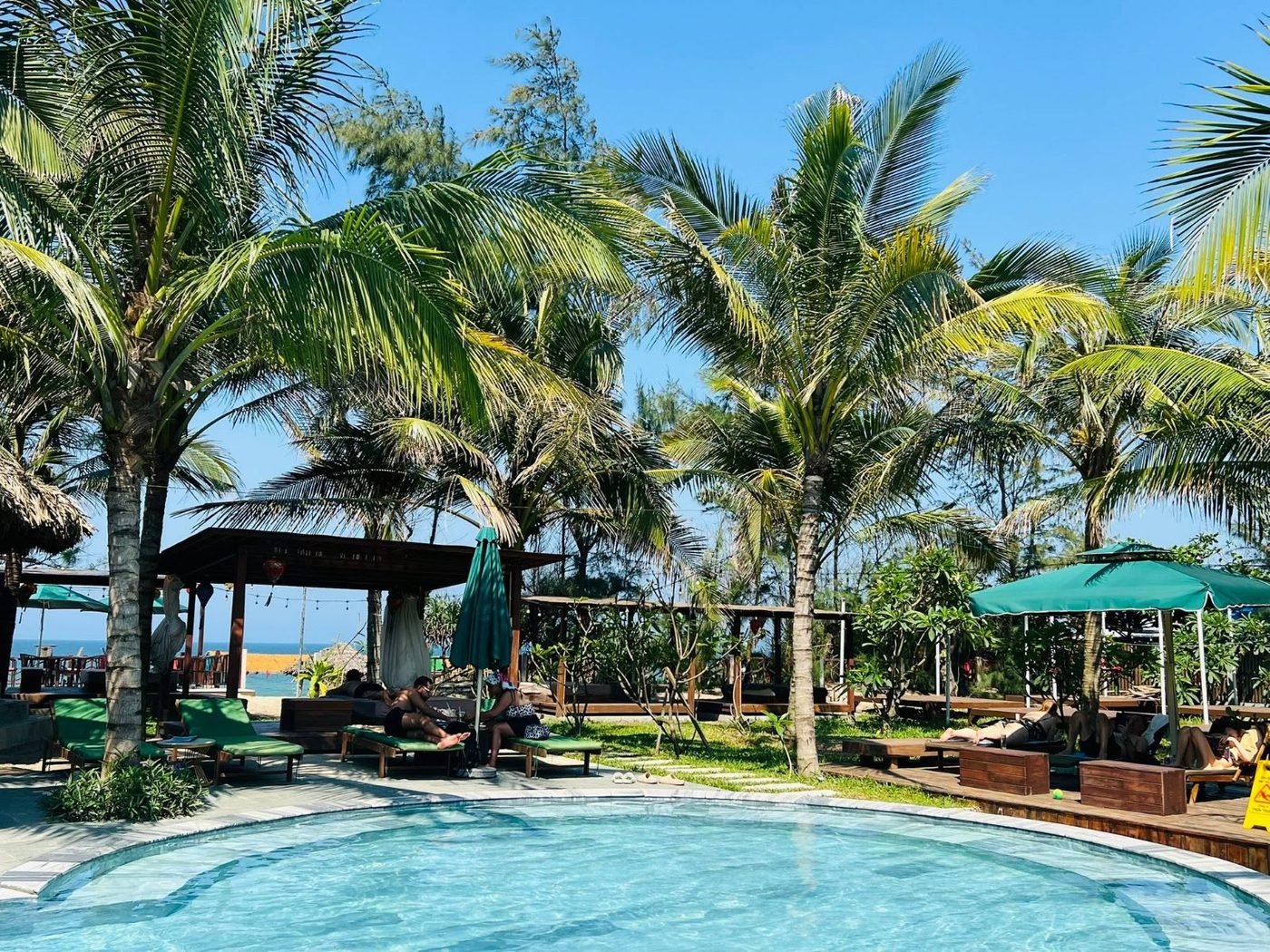Hoianbang Beach Front Villa