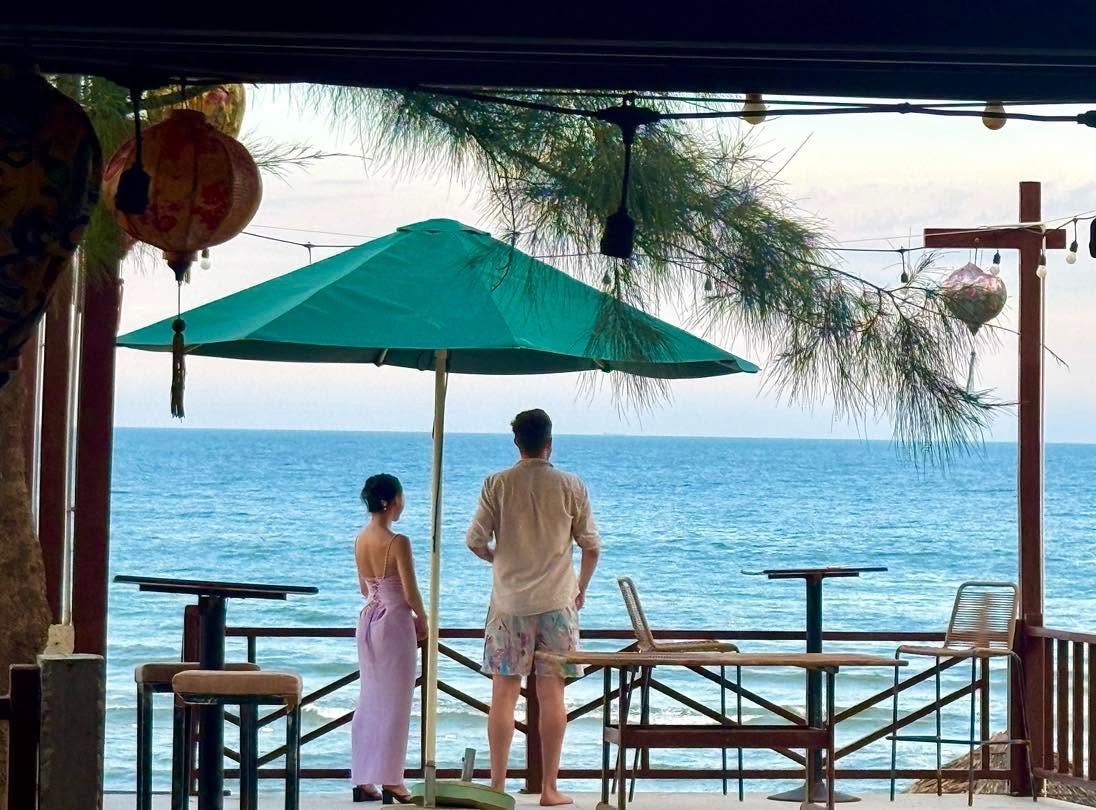 Hoianbang Beach Front Villa
