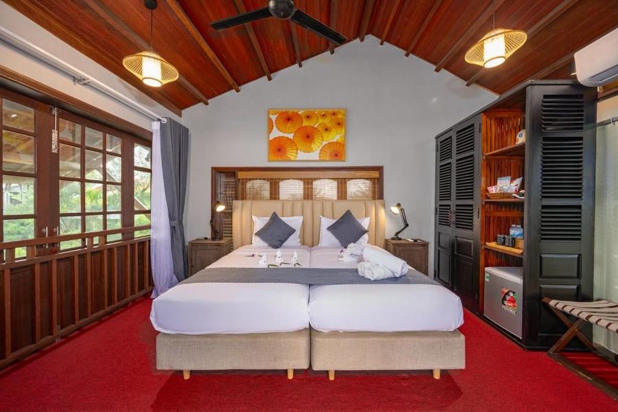 Hoianbang Beach Front Villa - Deluxe Twin Room