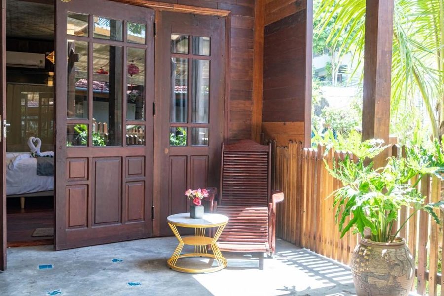 Hoianbang Beach Front Villa - Deluxe Twin Room