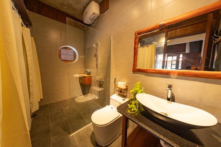 Hoianbang Beach Front Villa - Deluxe Twin Room