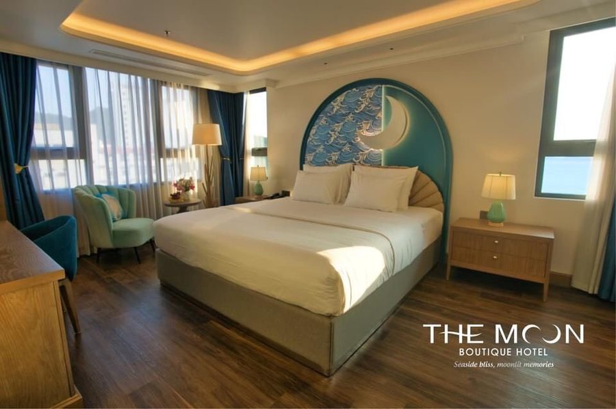 The Moon Boutique Hotel Cat Ba - Deluxe King Suite