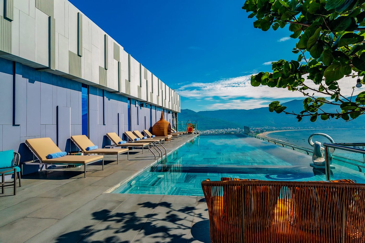 Le Sands Oceanfront Da Nang Hotel