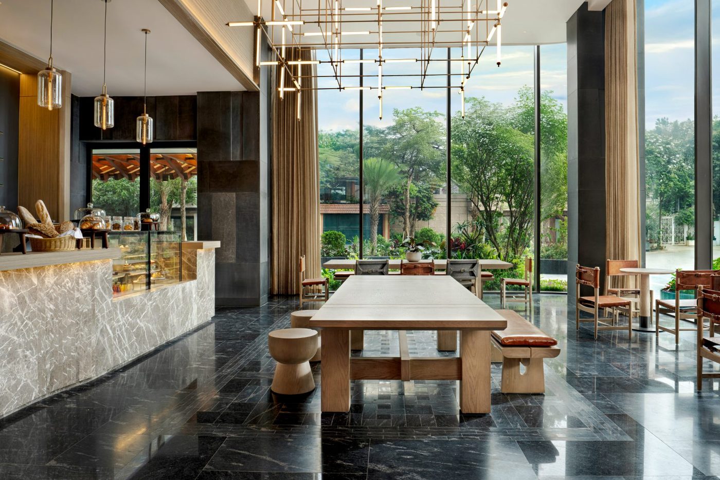 Dusit Hotel Le Palais Tu Hoa Hanoi
