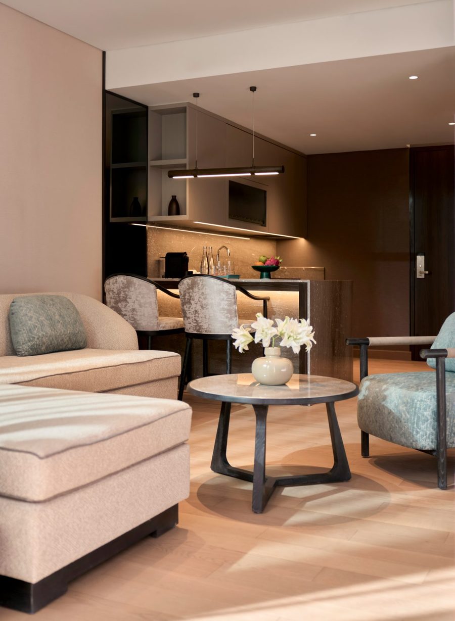 Dusit Hotel Le Palais Tu Hoa Hanoi - Junior Suite King