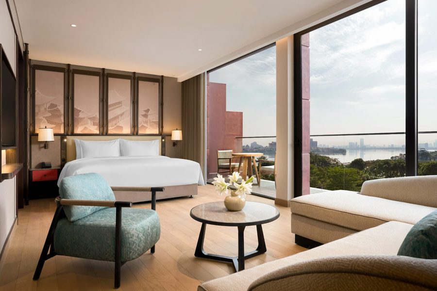 Dusit Hotel Le Palais Tu Hoa Hanoi - Junior Suite King