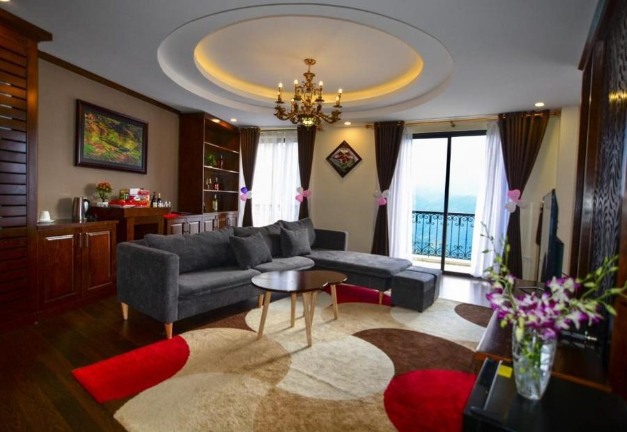 The View Sapa Hotel - Suite with Balcony
