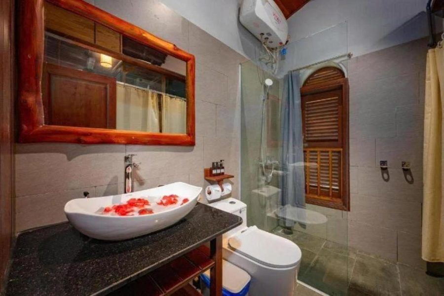 Hoianbang Beach Front Villa - Family Sea View Room