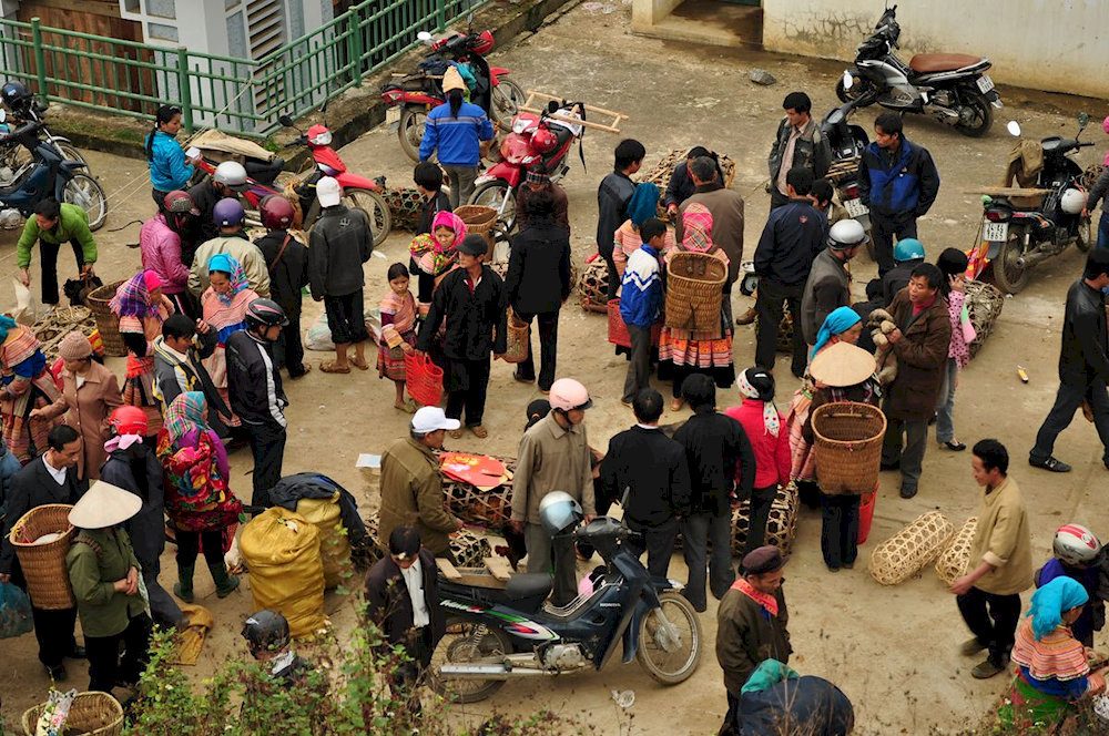 Bac Ha Market tour