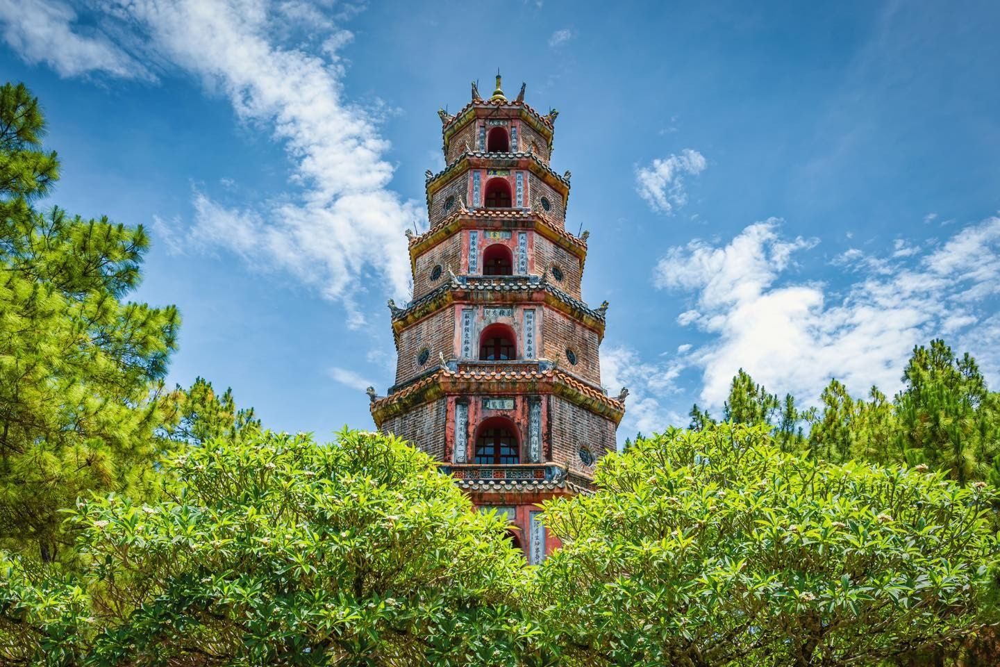 Imperial Hue & Hai Van Pass Full-Day Tour photo 1