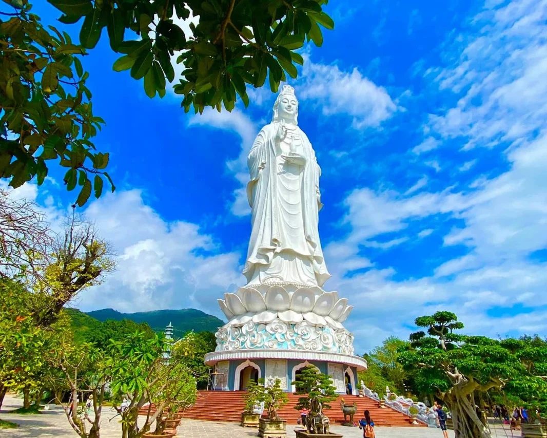 Marble Mountains & Son Tra Peninsula Half-Day Tour photo 6