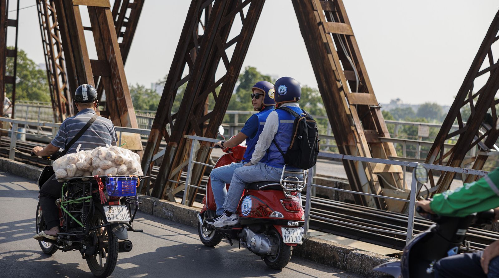 Hanoi Vespa tour