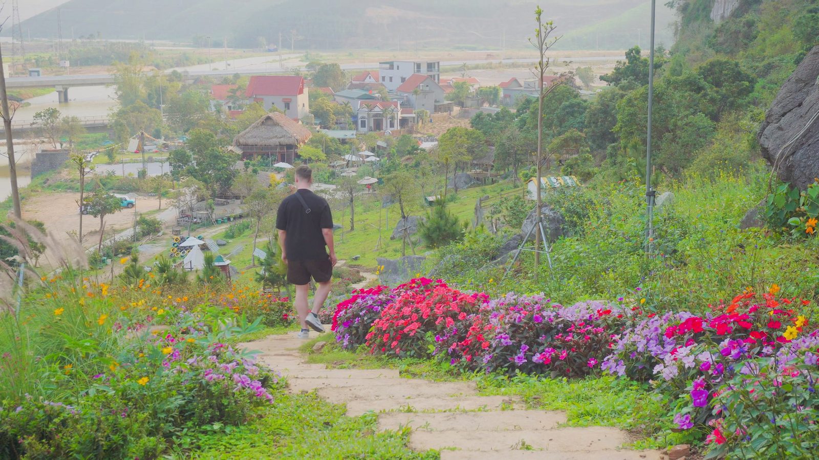 Man's Farm Ha Long