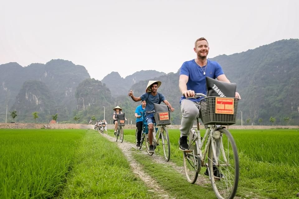 Tam Coc Cycling & Golden-Hour Countryside Ride photo 2