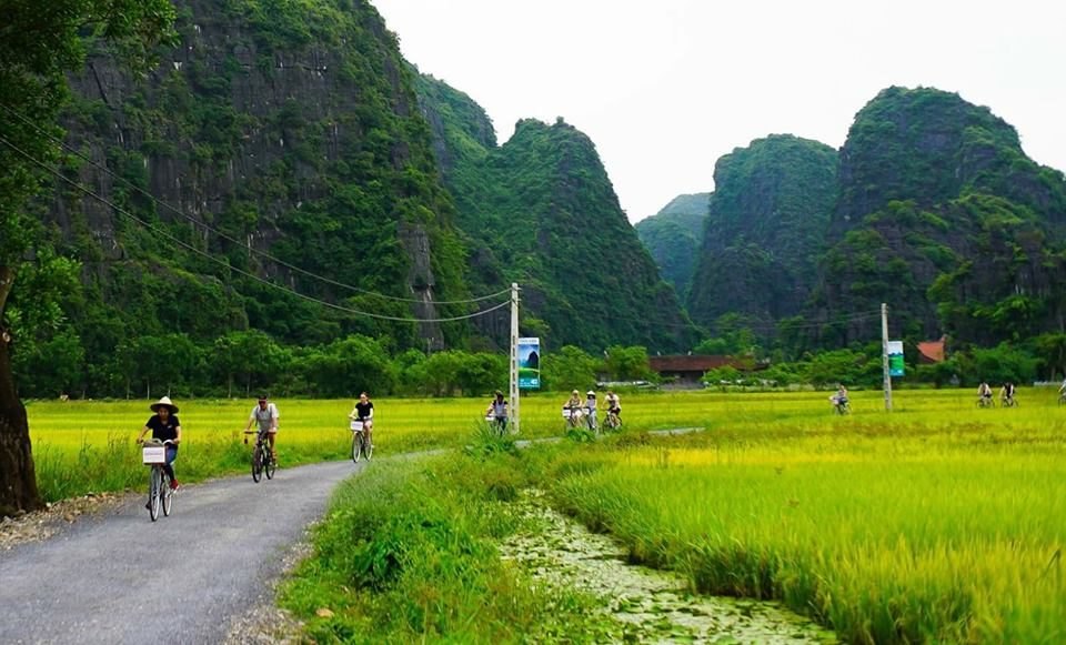 Tam Coc Cycling & Golden-Hour Countryside Ride photo 4