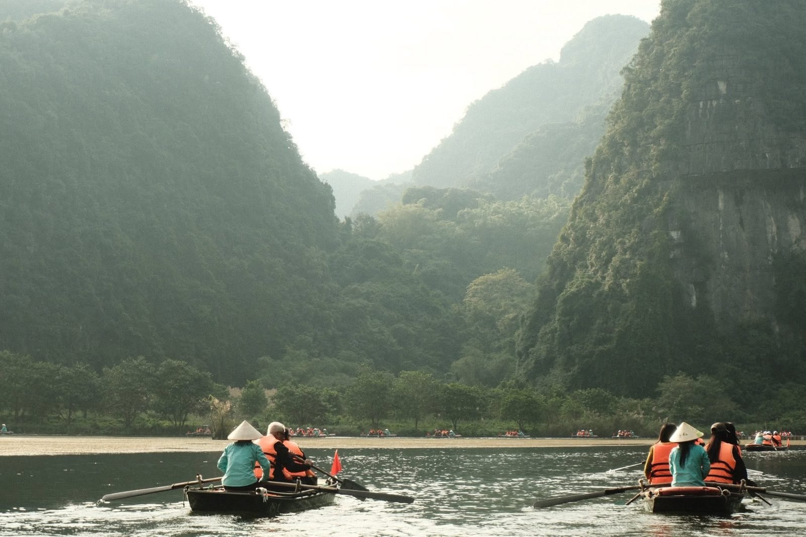 Tam Coc, Bich Dong & Thung Nham Bird Garden photo 6