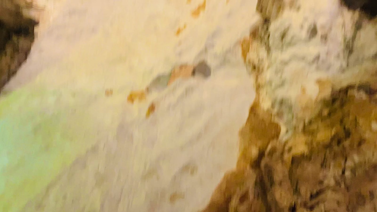 Vung Duc Cave tour